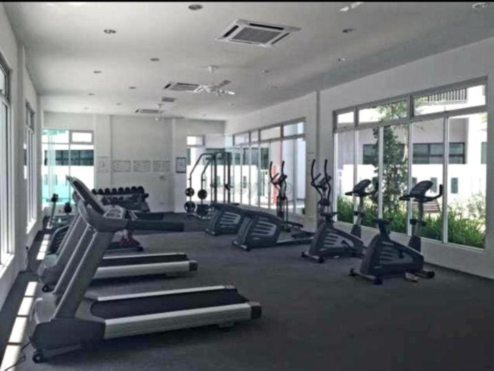 Jb Austin Regency @ Simple Tidy Comfort 7 Pax * Johor Bahru